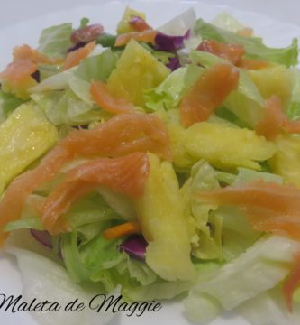 Ensalada salmón y piña