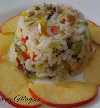 Ensalada de arroz con frutas