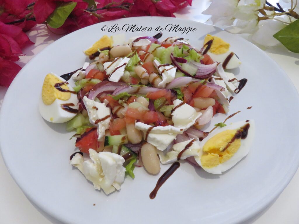 Ensalada de alubias y queso