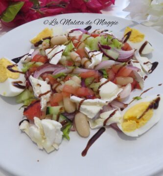 Ensalada de alubias y queso