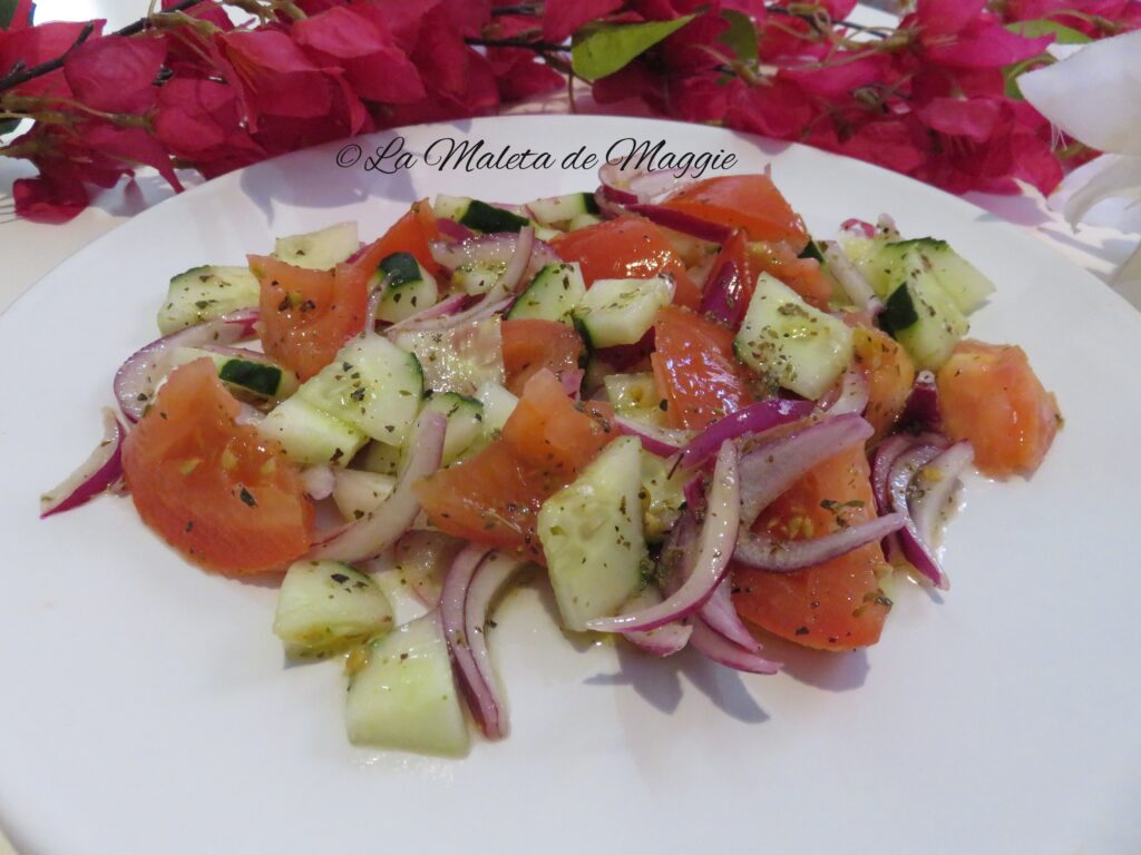 Ensalada de tomate y pepino