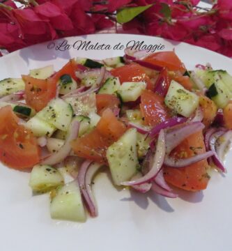 Ensalada de tomate y pepino