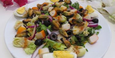 ensalada de mejillones y surimi