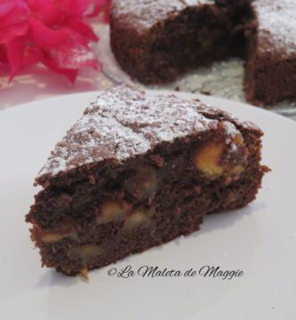 Bizcocho de chocolate y manzana